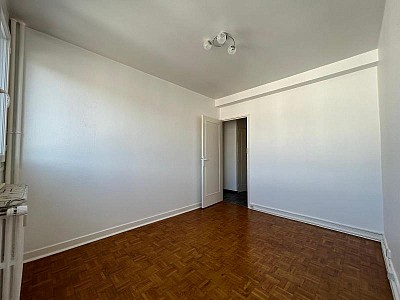 APPARTEMENT T2 A LOUER - ST ETIENNE - 43.3 m2 - 535 € charges comprises par mois