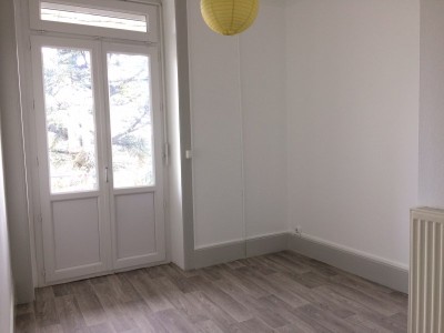 APPARTEMENT T4 A VENDRE - ST ETIENNE - 98 m2 - 220 014 €