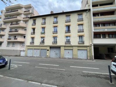APPARTEMENT T2 A VENDRE - ST ETIENNE Carnot - 50.6 m2 - 35 000 &euro;