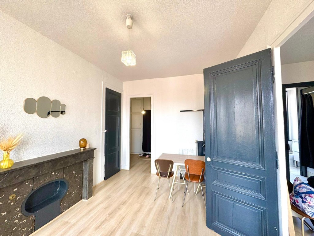 APPARTEMENT T2 A VENDRE - ST ETIENNE - 45 m2 - 75 000 &euro;