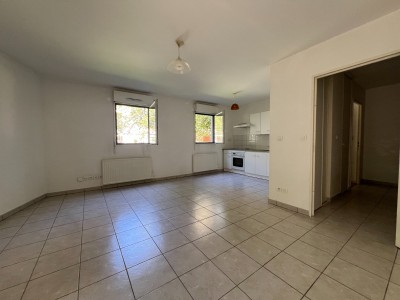 APPARTEMENT T2 A VENDRE - ST ETIENNE - 47 m2 - 95 000 &euro;