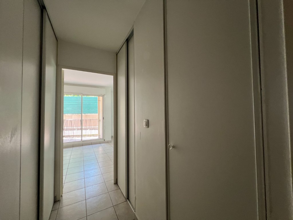 APPARTEMENT T2 A VENDRE - ST ETIENNE - 47 m2 - 95 000 &euro;