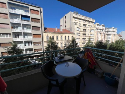 APPARTEMENT T2 A VENDRE - ST ETIENNE - 50.4 m2 - 75 000 €