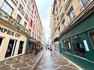 APPARTEMENT T3 A LOUER - ST ETIENNE - 60 m2 - 530 € charges comprises par mois