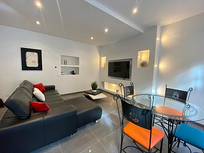 APPARTEMENT T3 A LOUER - ST ETIENNE - 64.67 m2 - 750 € charges comprises par mois