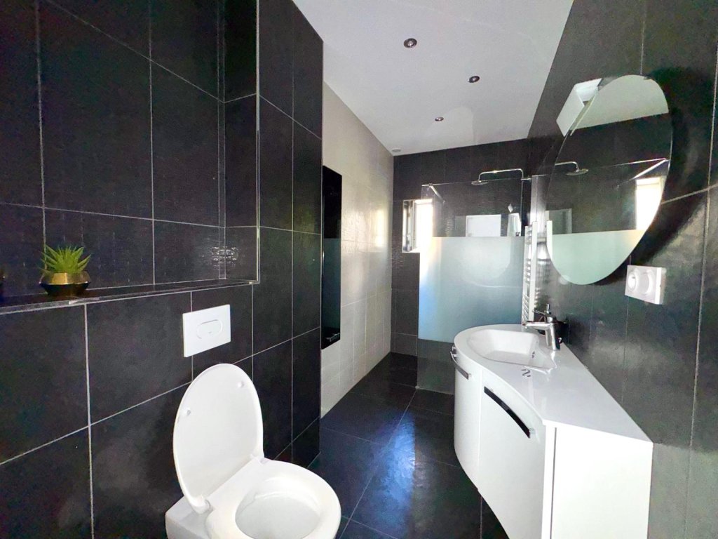 APPARTEMENT T3 A LOUER - ST ETIENNE - 64.67 m2 - 750 &euro; charges comprises par mois