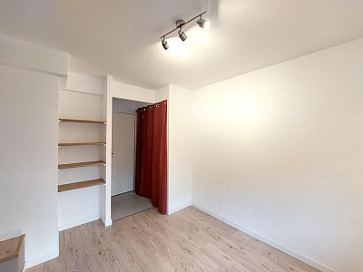 APPARTEMENT T3 A LOUER - ST ETIENNE - 65.11 m2 - 765 € charges comprises par mois