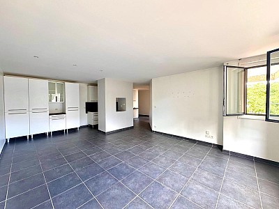 APPARTEMENT T3 A LOUER - ST ETIENNE - 80 m2 - 631 € charges comprises par mois