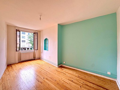 APPARTEMENT T3 A LOUER - ST ETIENNE - 84 m2 - 720 € charges comprises par mois