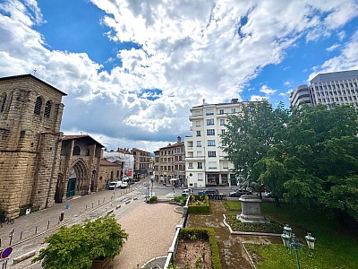 APPARTEMENT T3 A LOUER - ST ETIENNE - 84 m2 - 720 € charges comprises par mois