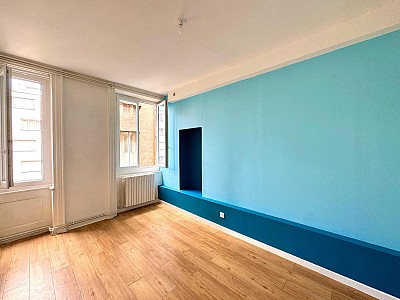 APPARTEMENT T3 A LOUER - ST ETIENNE - 84 m2 - 720 € charges comprises par mois