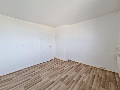 APPARTEMENT T3 A LOUER - ST ETIENNE - 64.41 m2 - 545 € charges comprises par mois