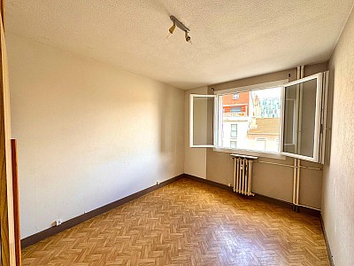 APPARTEMENT T3 A LOUER - ST ETIENNE - 57.35 m2 - 640 € charges comprises par mois