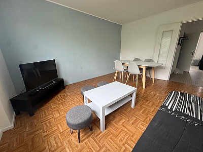 APPARTEMENT T3 A LOUER - ST ETIENNE - 63.39 m2 - 612 &euro; charges comprises par mois