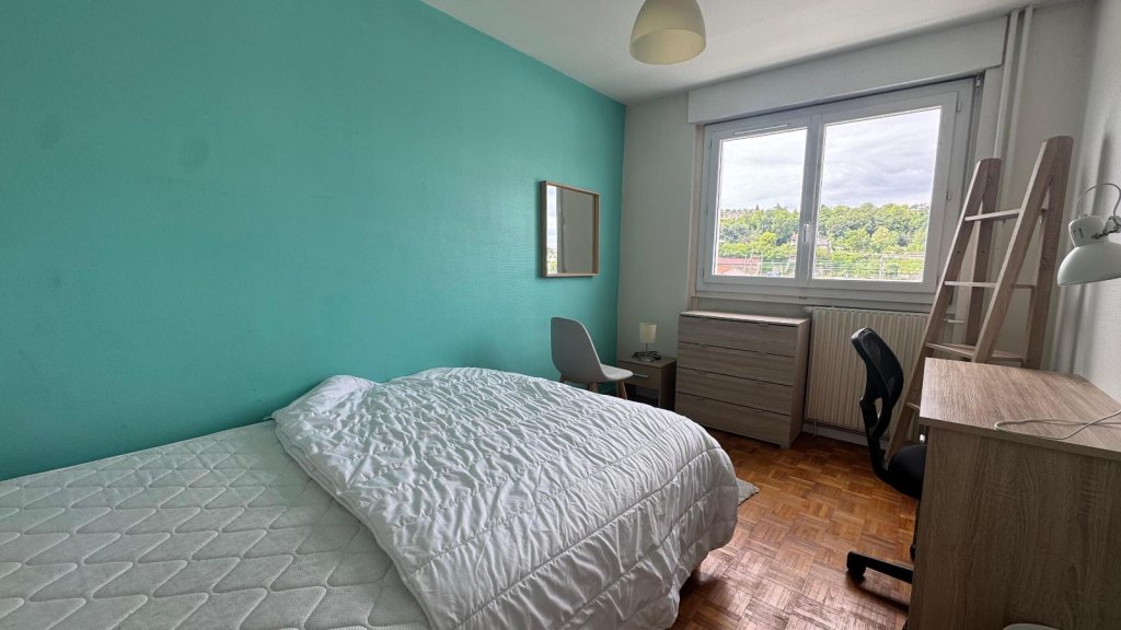 APPARTEMENT T3 A LOUER - ST ETIENNE - 63.39 m2 - 612 &euro; charges comprises par mois