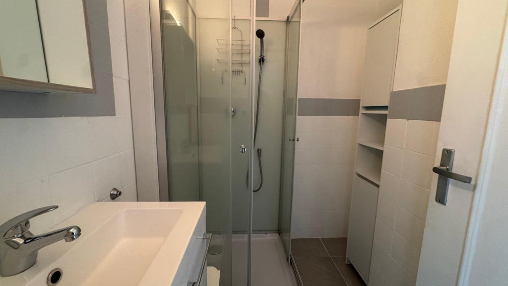 APPARTEMENT T3 A LOUER - ST ETIENNE - 63.39 m2 - 612 &euro; charges comprises par mois