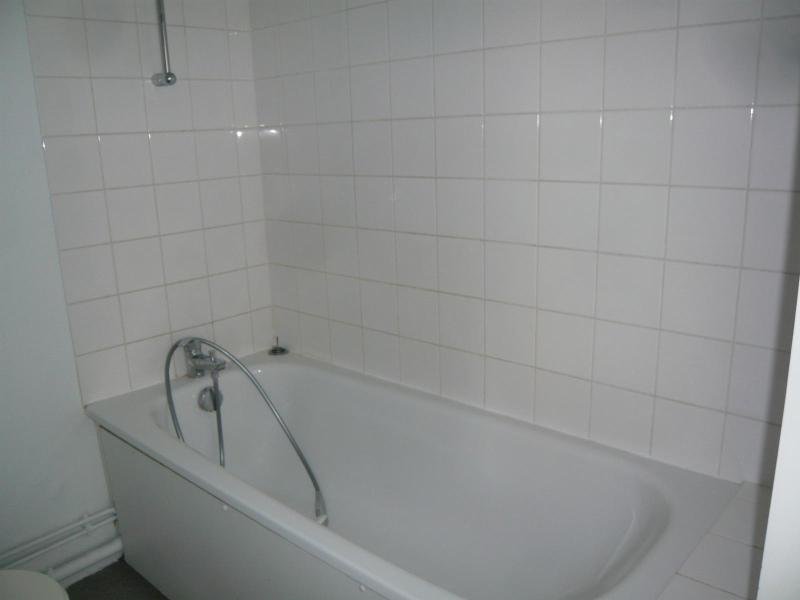APPARTEMENT T3 A LOUER - ST ETIENNE - 49.19 m2 - 580 &euro; charges comprises par mois