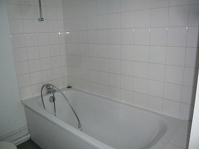 APPARTEMENT T3 A LOUER - ST ETIENNE - 49.19 m2 - 580 € charges comprises par mois