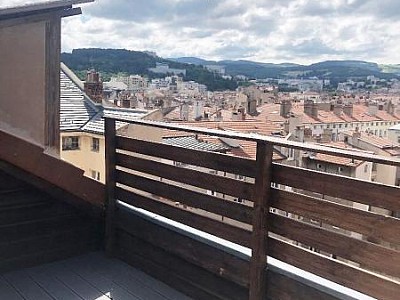 APPARTEMENT T3 A LOUER - ST ETIENNE - 70.85 m2 - 683 € charges comprises par mois