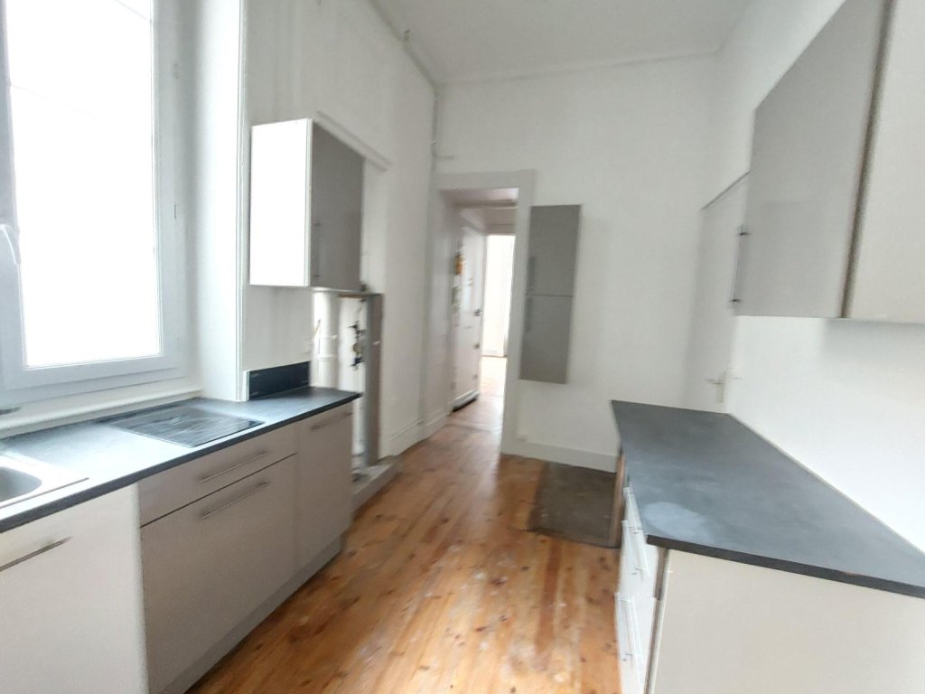 APPARTEMENT T3 A LOUER - ST ETIENNE - 71.89 m2 - 498 &euro; charges comprises par mois