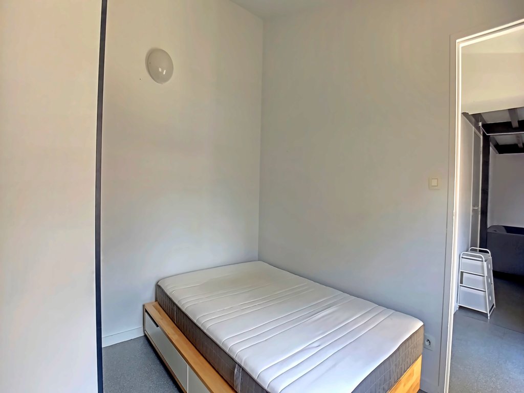 APPARTEMENT T3 A LOUER - ST ETIENNE - 49.19 m2 - 580 &euro; charges comprises par mois