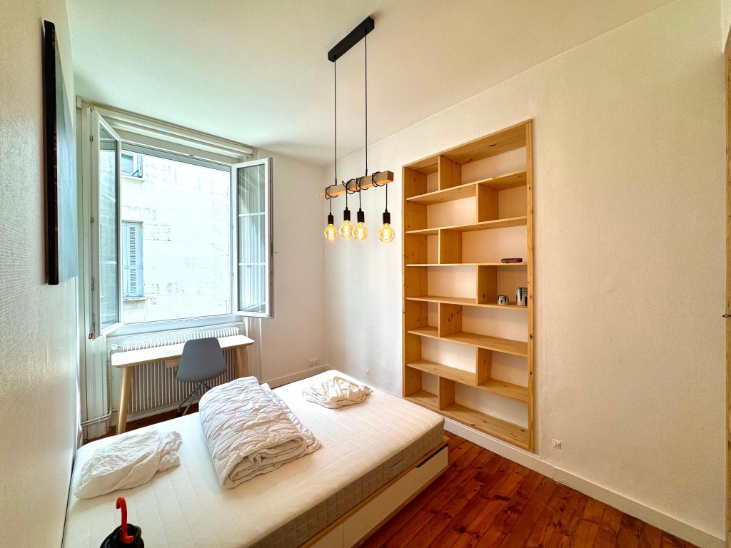APPARTEMENT T3 A LOUER - ST ETIENNE - 51.59 m2 - 695 &euro; charges comprises par mois