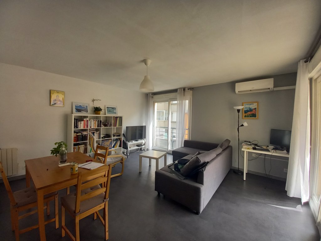 APPARTEMENT T3 A LOUER - ST ETIENNE - 60.63 m2 - 690 &euro; charges comprises par mois