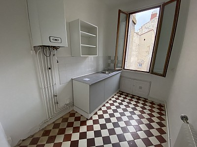 APPARTEMENT T3 A LOUER - ST ETIENNE - 57.2 m2 - 510 € charges comprises par mois