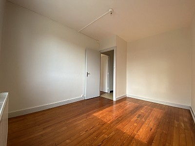 APPARTEMENT T3 A LOUER - ST ETIENNE - 63.21 m2 - 495 € charges comprises par mois