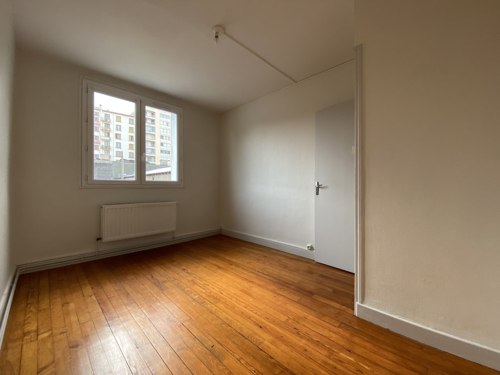 APPARTEMENT T3 A LOUER - ST ETIENNE - 63.21 m2 - 495 &euro; charges comprises par mois