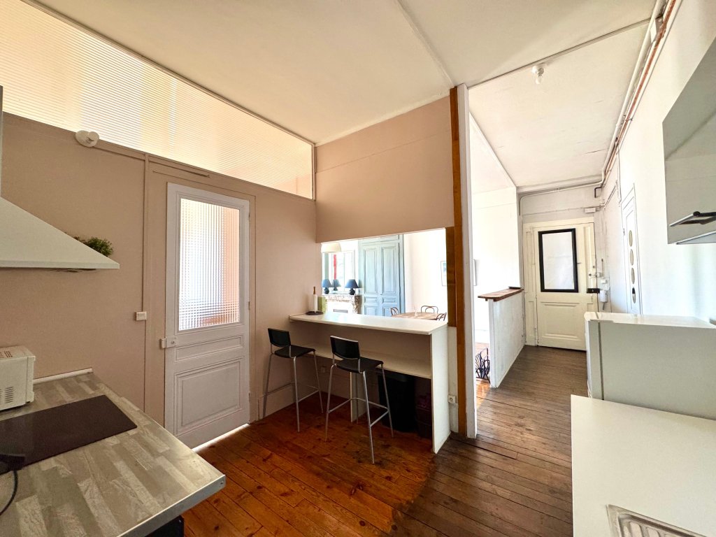 APPARTEMENT T3 A LOUER - ST ETIENNE - 78.59 m2 - 645 &euro; charges comprises par mois