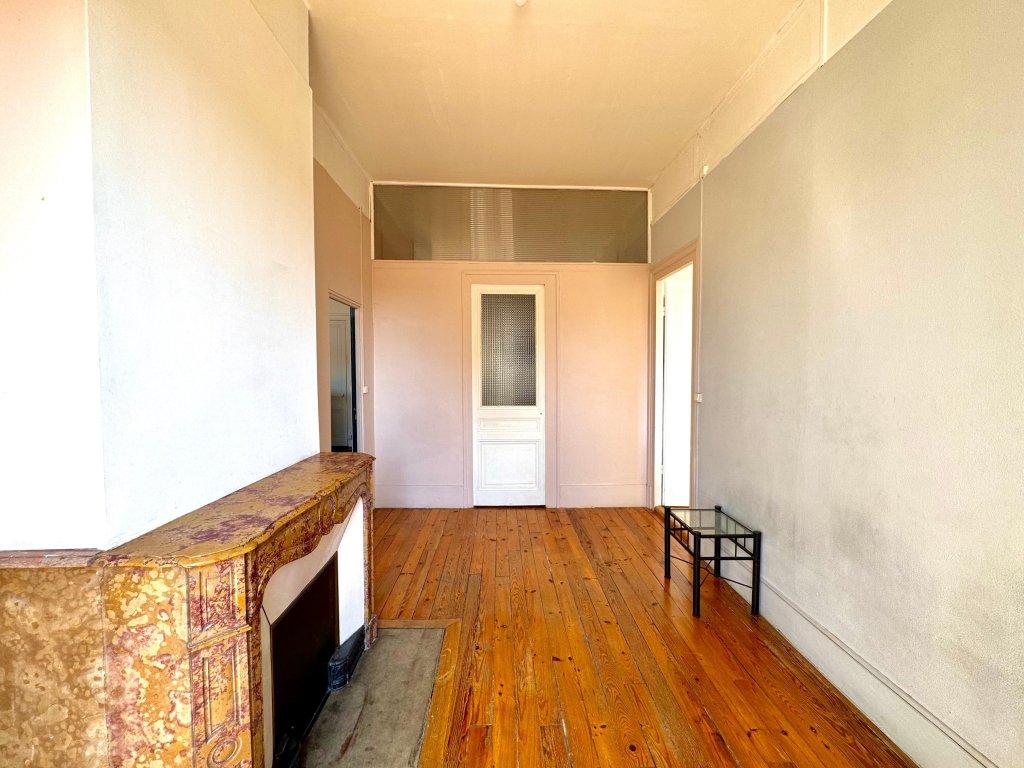 APPARTEMENT T3 A LOUER - ST ETIENNE - 78.59 m2 - 645 &euro; charges comprises par mois