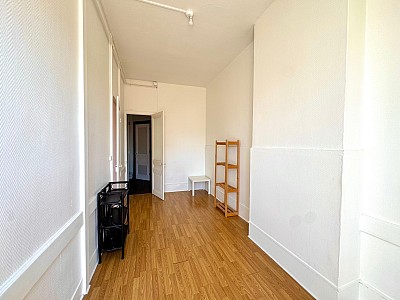 APPARTEMENT T3 A LOUER - ST ETIENNE - 78.59 m2 - 645 € charges comprises par mois