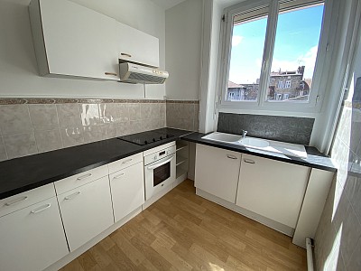 APPARTEMENT T3 A LOUER - ST ETIENNE - 54.2 m2 - 490 &euro; charges comprises par mois