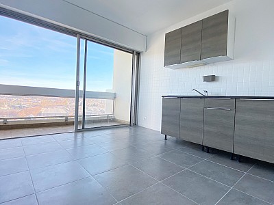 APPARTEMENT T3 A LOUER - ST ETIENNE - 68.68 m2 - 790 € charges comprises par mois