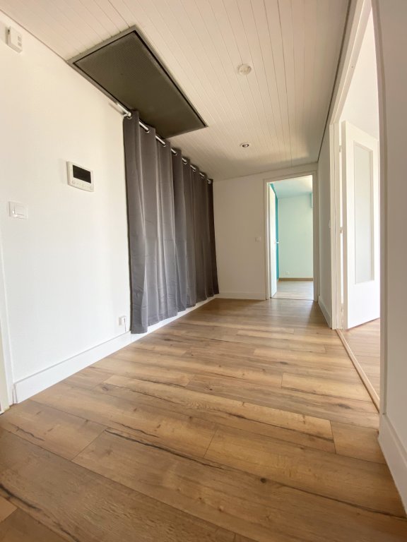 APPARTEMENT T3 A LOUER - ST ETIENNE - 68.68 m2 - 790 &euro; charges comprises par mois