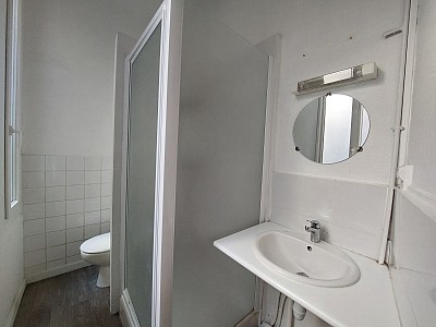 APPARTEMENT T3 A LOUER - ST ETIENNE - 79.43 m2 - 690 € charges comprises par mois