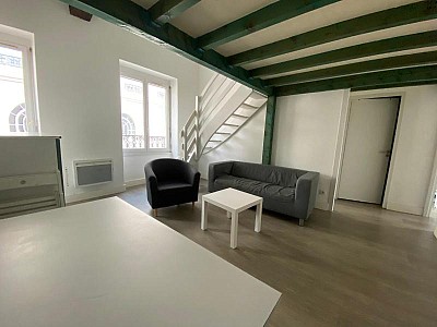 APPARTEMENT T3 A LOUER - ST ETIENNE - 50.34 m2 - 620 € charges comprises par mois