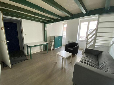 APPARTEMENT T3 A LOUER - ST ETIENNE - 50.34 m2 - 620 € charges comprises par mois