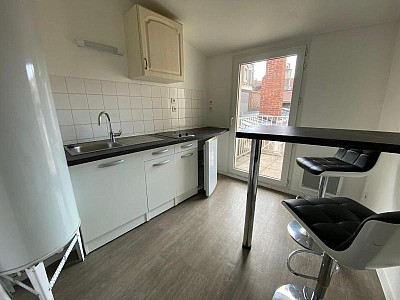 APPARTEMENT T3 A LOUER - ST ETIENNE - 50.34 m2 - 620 € charges comprises par mois