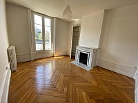 APPARTEMENT T3 A LOUER - ST ETIENNE - 80.44 m2 - 720 € charges comprises par mois