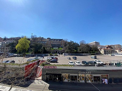 APPARTEMENT T3 A LOUER - ST ETIENNE - 80.44 m2 - 720 € charges comprises par mois
