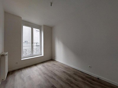 APPARTEMENT T3 A LOUER - ST ETIENNE - 62.95 m2 - 618 € charges comprises par mois
