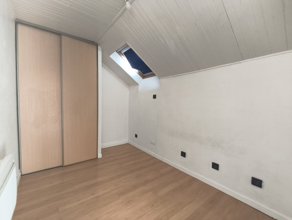 APPARTEMENT T3 A LOUER - ST ETIENNE - 70.85 m2 - 635 &euro; charges comprises par mois