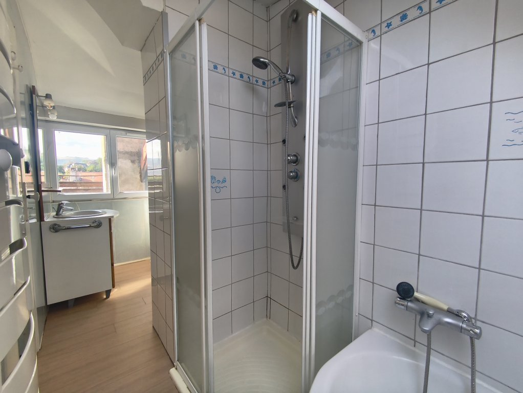 APPARTEMENT T3 A LOUER - ST ETIENNE - 70.85 m2 - 635 &euro; charges comprises par mois