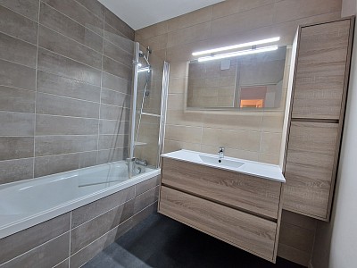APPARTEMENT T3 A LOUER - ST ETIENNE - 67.06 m2 - 695 € charges comprises par mois