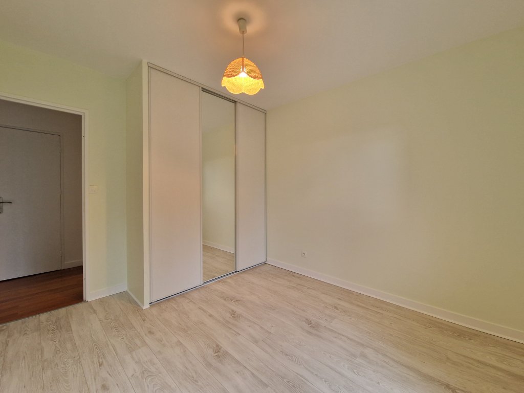 APPARTEMENT T3 A LOUER - ST ETIENNE - 67.06 m2 - 695 &euro; charges comprises par mois