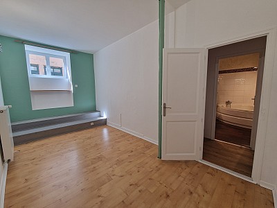 APPARTEMENT T3 A LOUER - ST ETIENNE - 71.05 m2 - 590 € charges comprises par mois