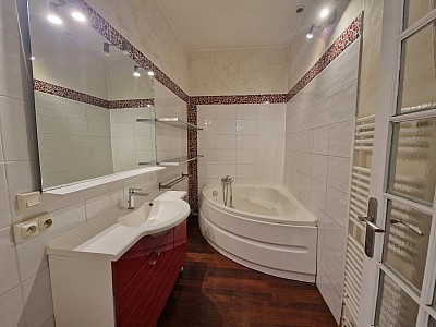 APPARTEMENT T3 A LOUER - ST ETIENNE - 71.05 m2 - 590 € charges comprises par mois