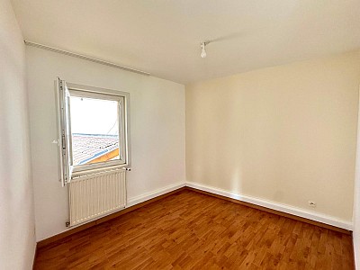 APPARTEMENT T3 A LOUER - ST ETIENNE - 49.45 m2 - 490 € charges comprises par mois